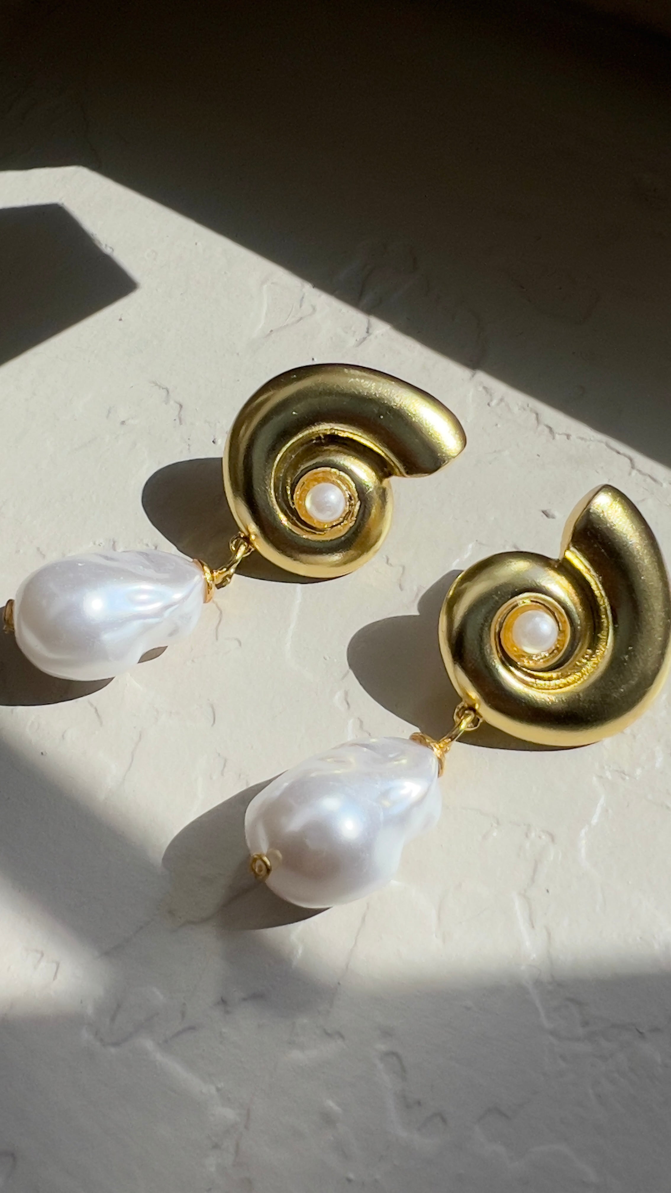 Baroque Pearl Earrings