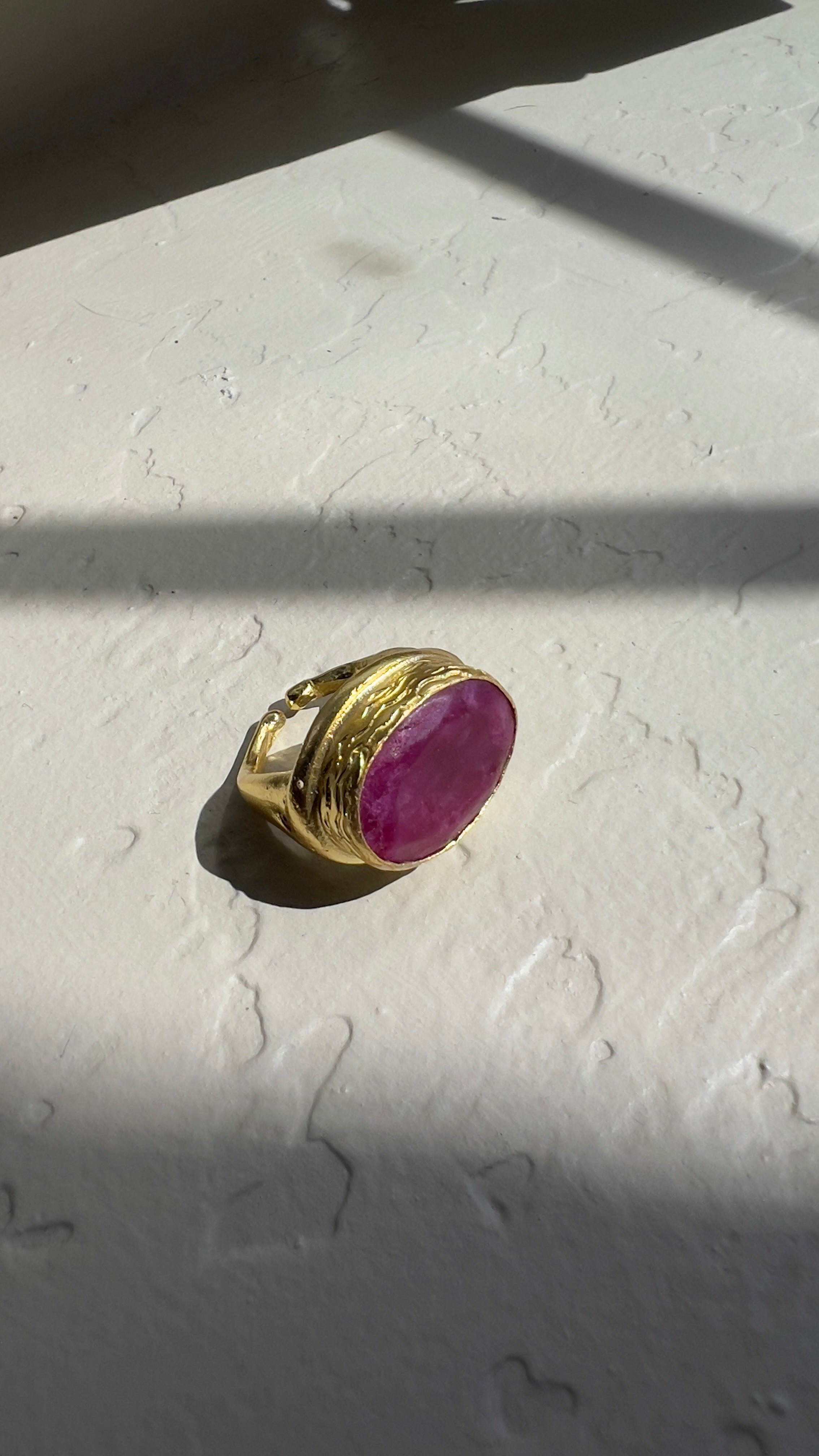 Hammered Natural Ruby Statement Ring – 18K Gold-Plated Silver