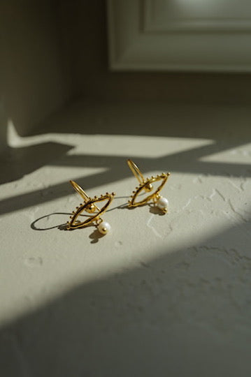 Oracle Eye Pearl Earrings