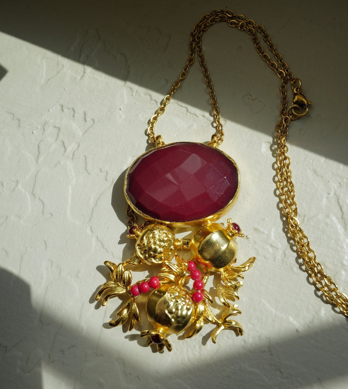 Pomaria Relic Pendant Necklace