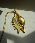 Nerina Shell Pendant Necklace
