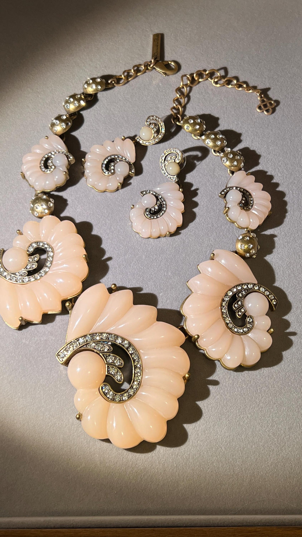 Oscar de la Renta Resin Swirl Statement Necklace Earrings Set – Couture Crystal Jewelry