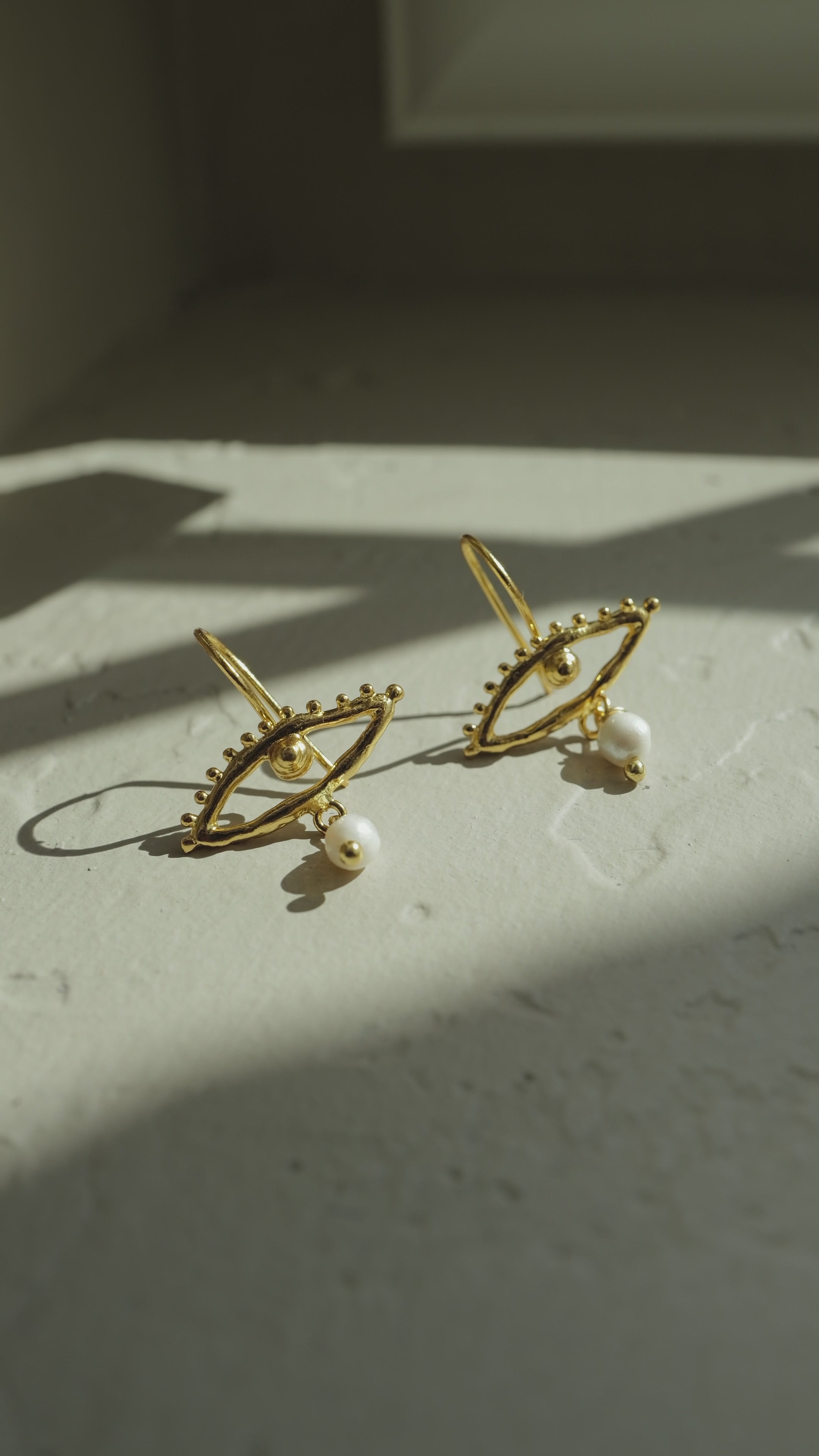 Oracle Eye Pearl Earrings